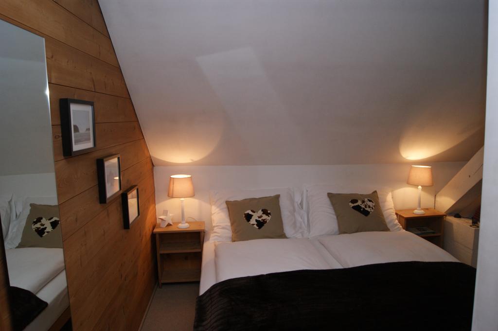 Hotel Arturo 첼레리나 외부 사진